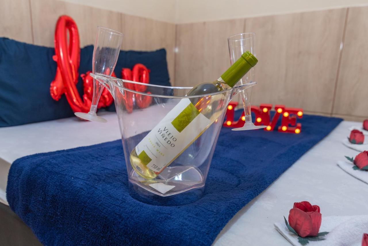 אריאל דו קאבו Dona Rosa Suites Privativas מראה חיצוני תמונה